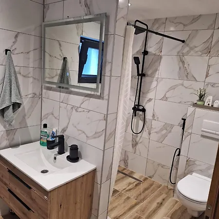 Oaza Mira 1 Яйце