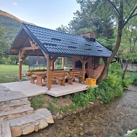 Oaza Mira 1 فيلة