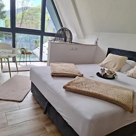 Oaza Mira 1 * يايتشه